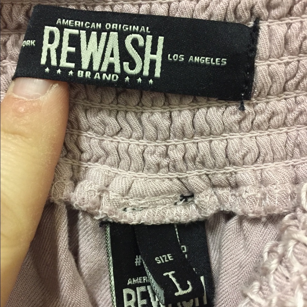 Perfect Spring capris! - Picture 3 of 3